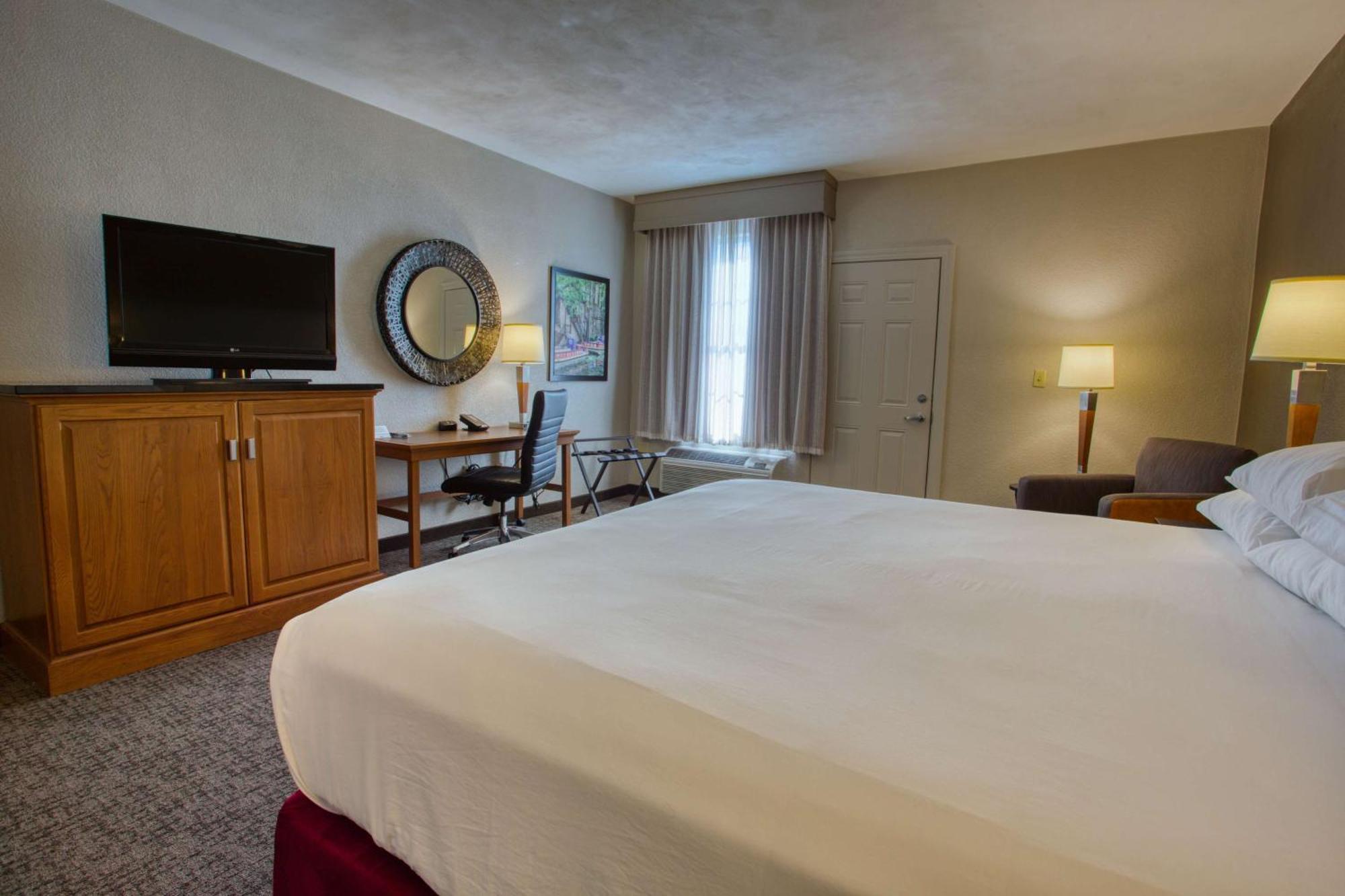 Drury Inn & Suites San Antonio Near La Cantera מראה חיצוני תמונה